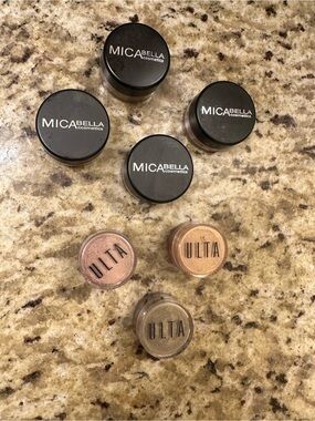 MicaBella & ULTA Shimmer Loose Eyeshadow Trio — Gold and Pink Tones